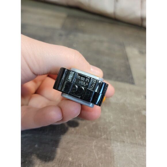 SML Orange robot toy figure happy - Picture 4 of 5